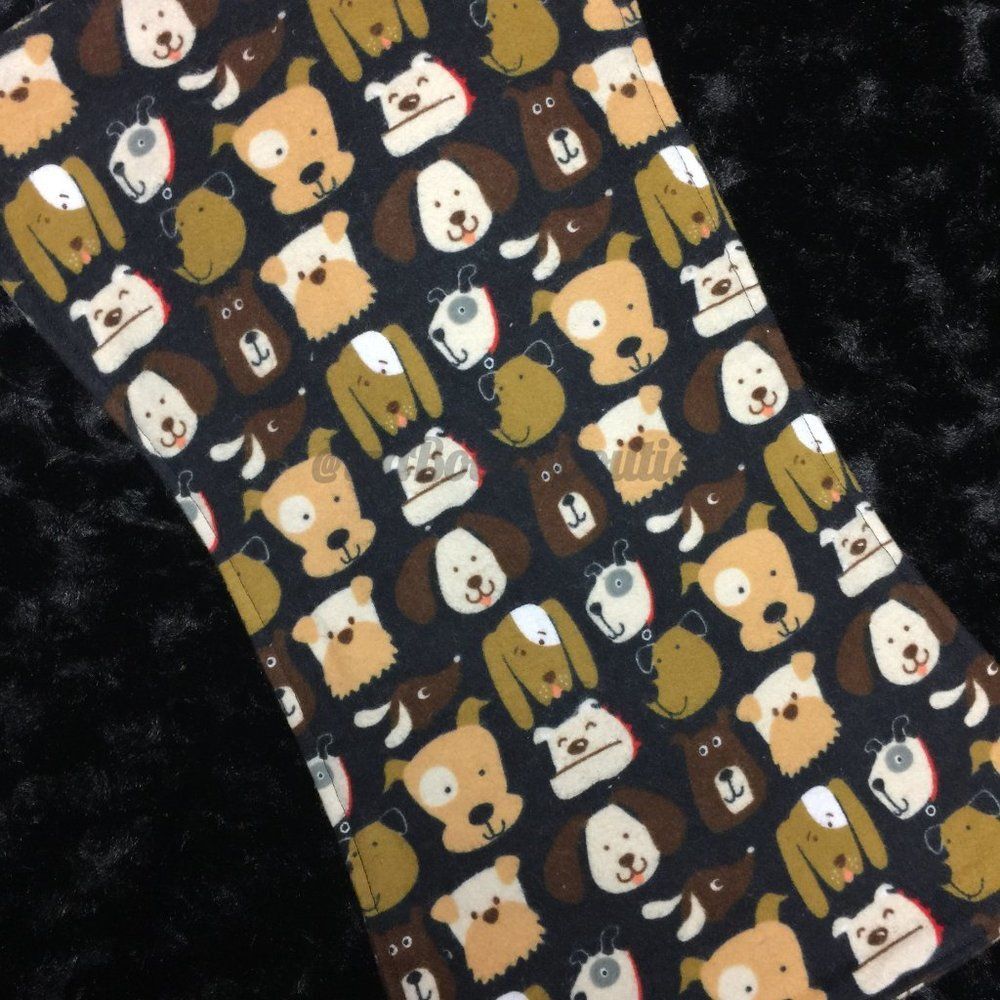 All Dogs Print Burp Cloth  (2)   HAND CRAFTED  BC370  NWT Boutique